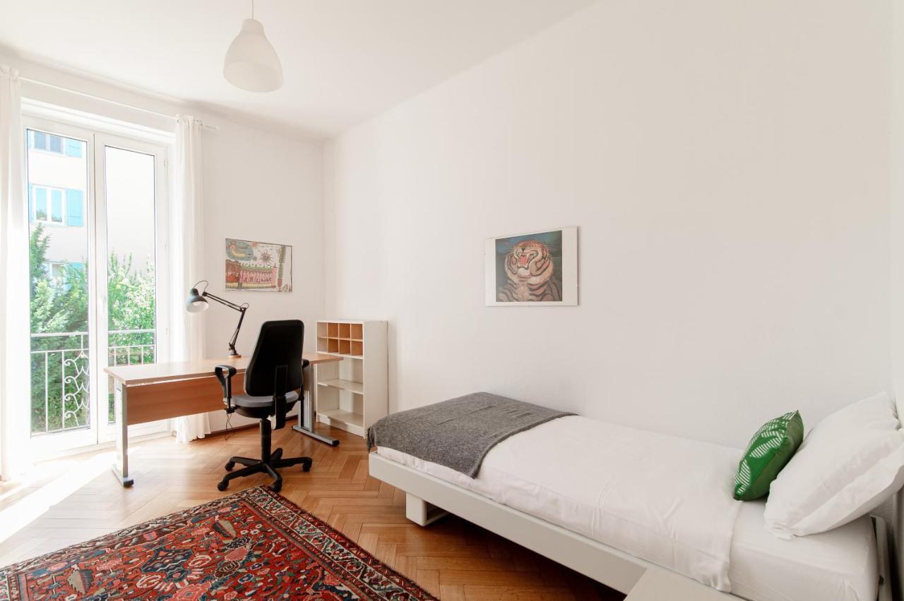 Giuka Apartment By Quokka 360 - Close To The Station Massagno エクステリア 写真
